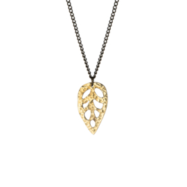 Coralie Simple Leaf Necklace