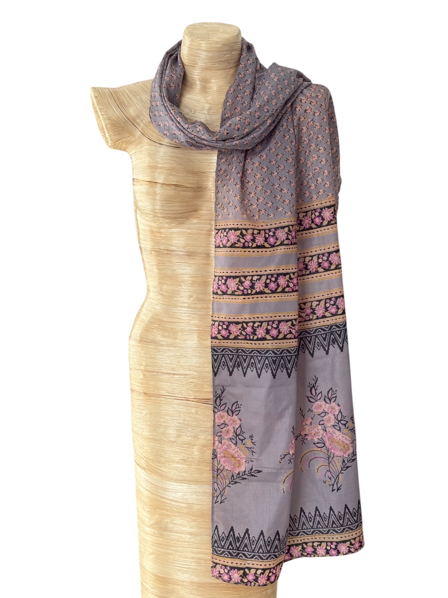 Sari Sjaal 554