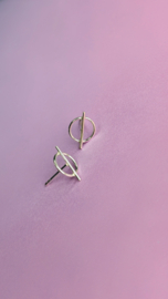 Minimalist Cut Circle Stud Earrings