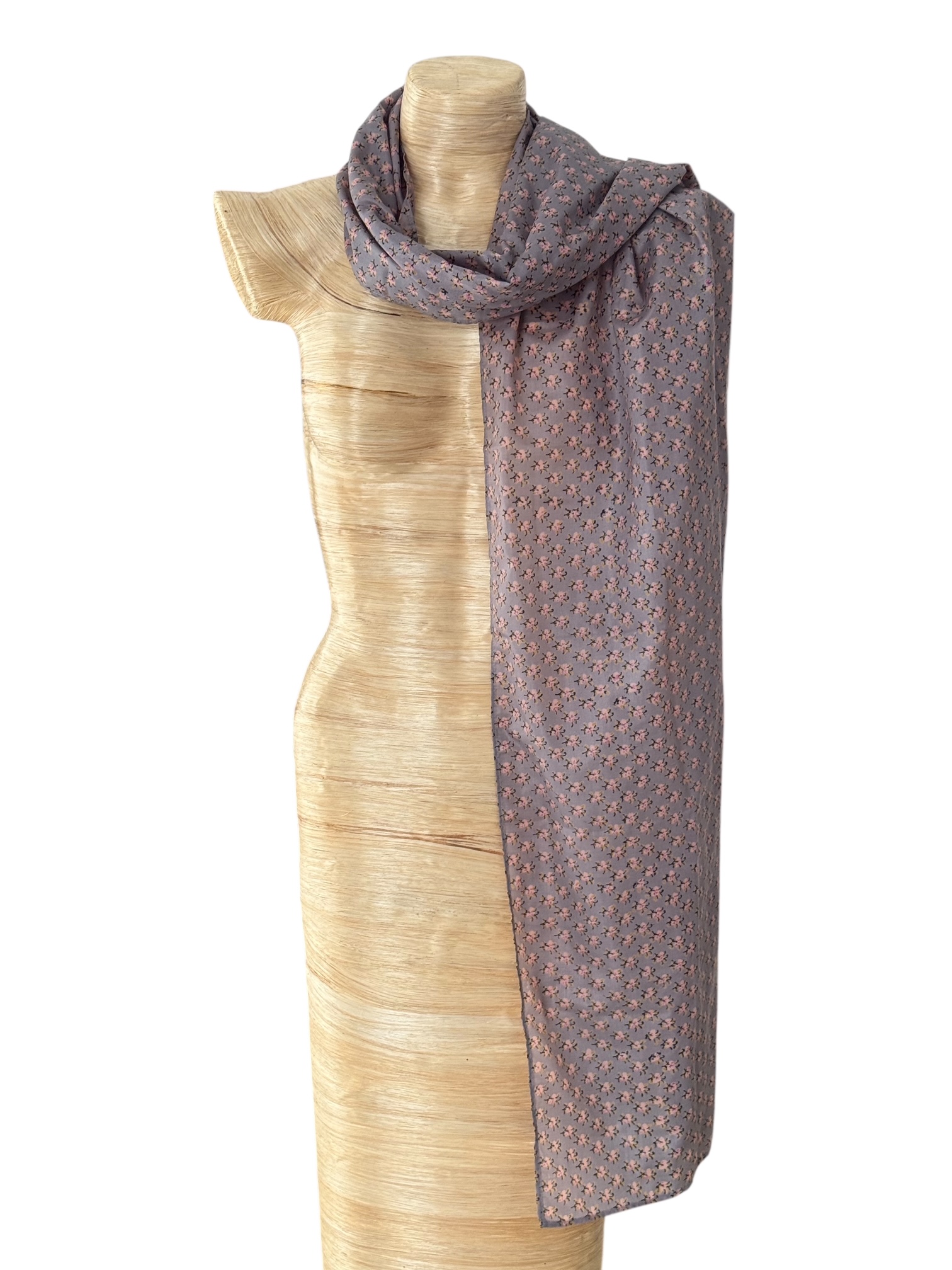 Sari Sjaal 555