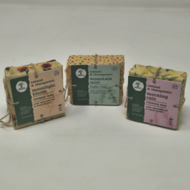 Origin Bijenwaszeep Mountain Mist met echte tijmblaadjes - 75 gram