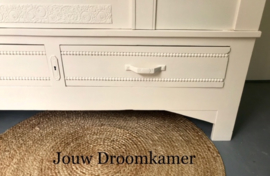 Brocante kledingkast voor Ineke