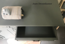 Brocante commode Morris