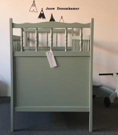 Brocante ledikantje Carolien