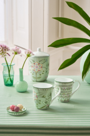 Pip Studio Lily & Lotus Light Green set van twee mokken - 450ml