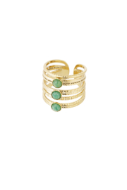 Ring met groene stenen