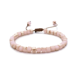 Verstelbaar armbandje square beads roze