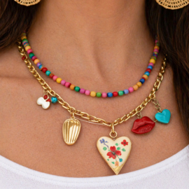 Kleurrijke kralenketting met bedels goudkleurig