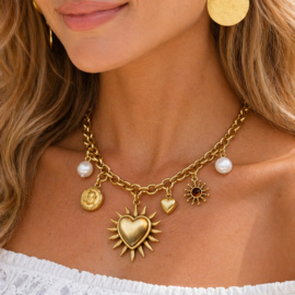 Bedelketting zon & hartjes goudkleurig
