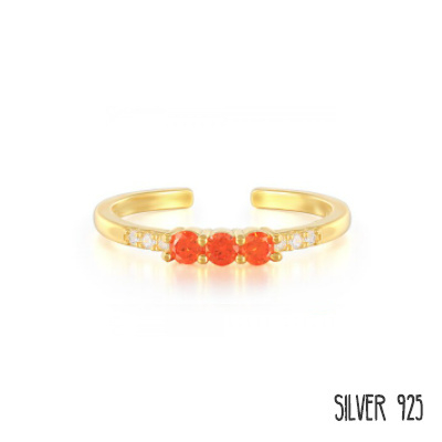 Gouden Ring Met Oranje Steentjes