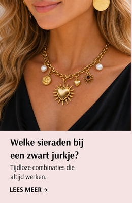 Sieraden bij zwarte jurk