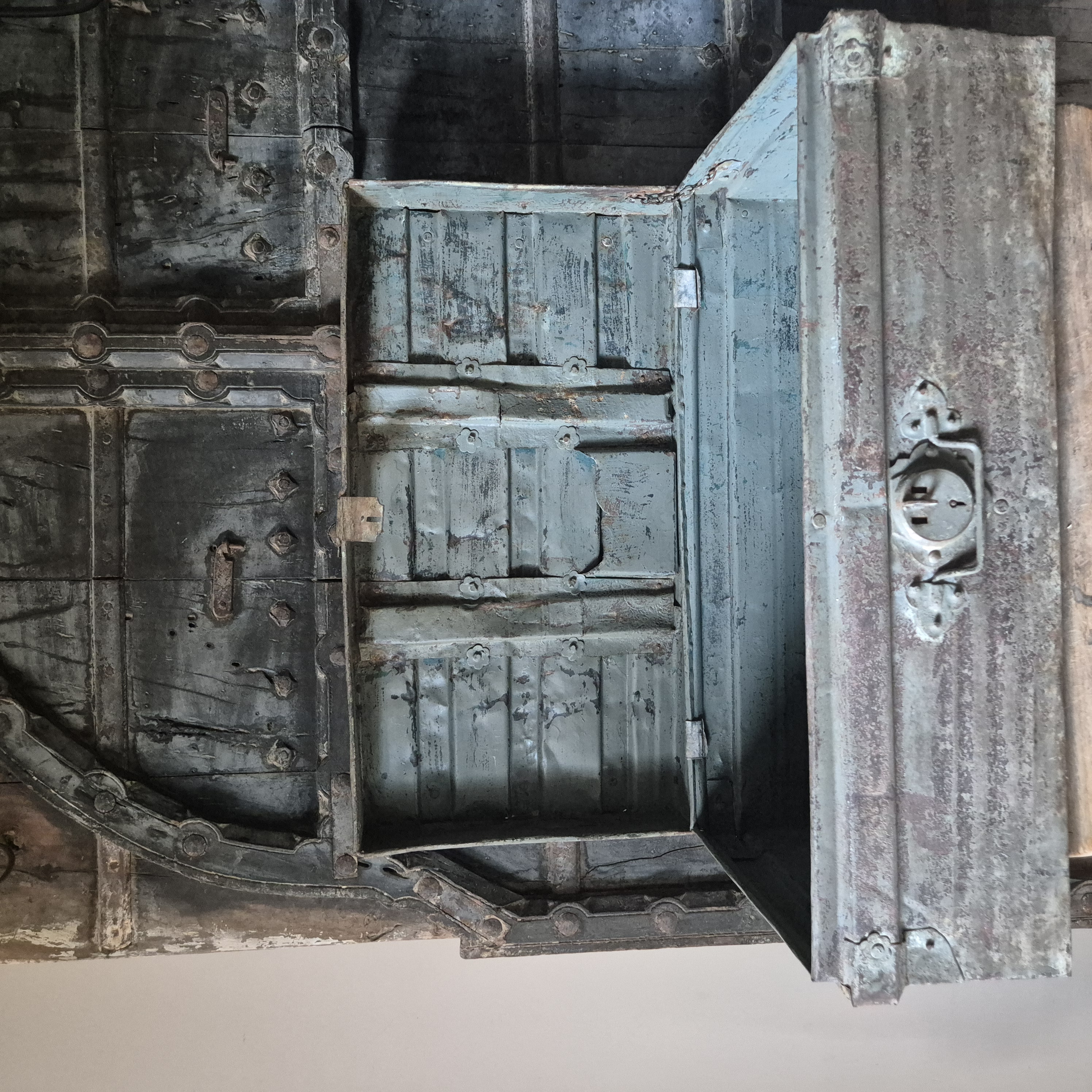 Metalen kist oud