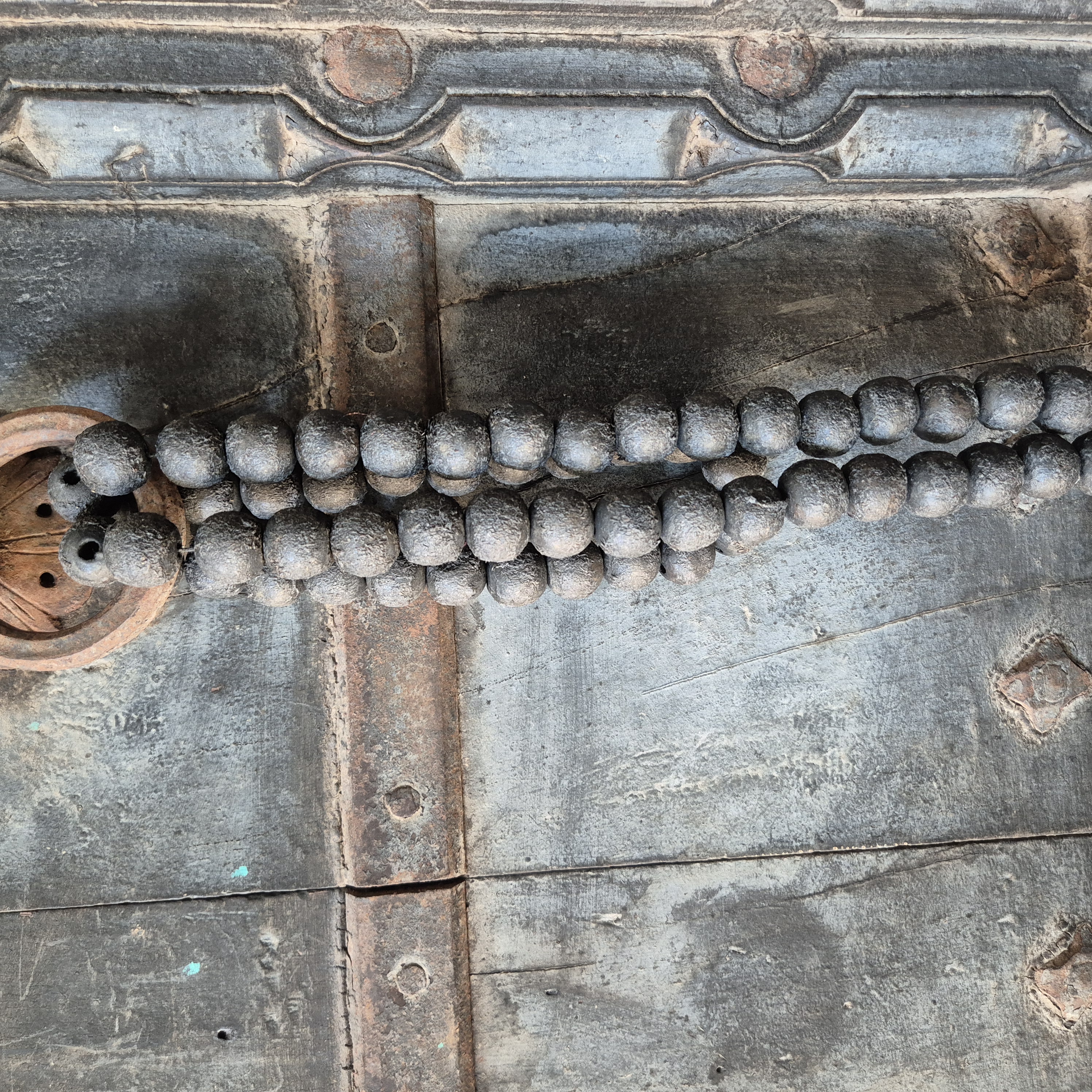 Kralenketting / woonketting zwart
