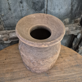 Nepalese kruik S 23