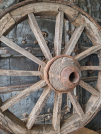 Houten wiel op standaard (groot)