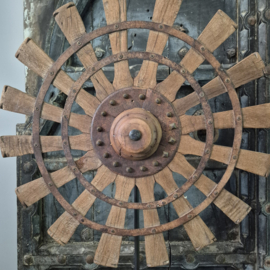 Houten spinnenwiel 2