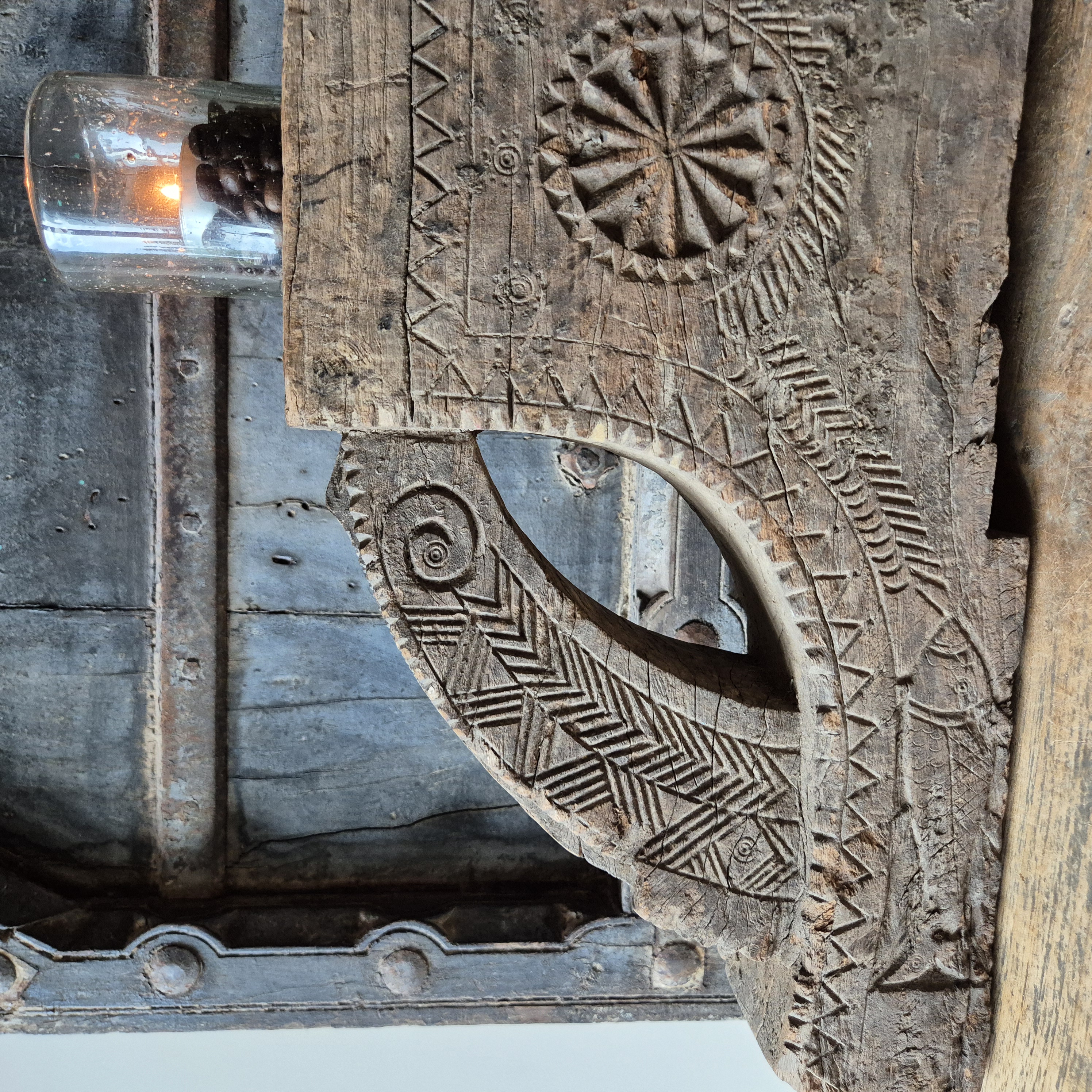 Houten ornament / kandelaar 2