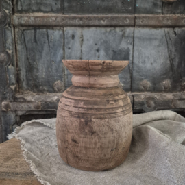 Nepalese kruik S 11