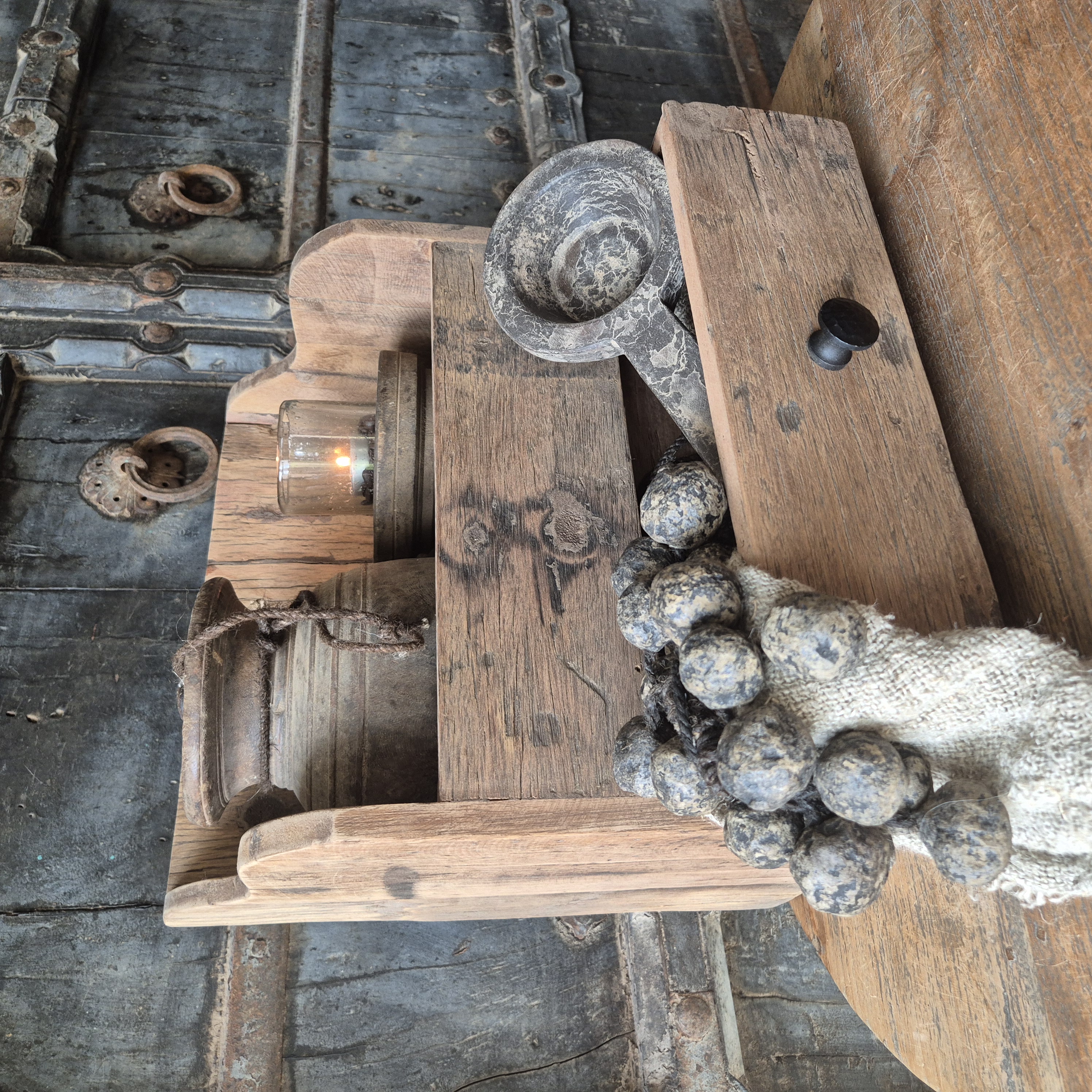 Houten display / sfeerset keuken