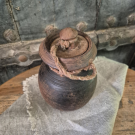 Nepalese kruik met deksel S 4