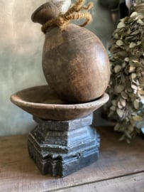 Oude houten schaal S