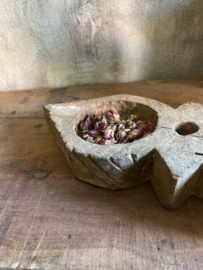 Oud houten kruidenbakje uit India
