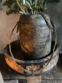 Oude Nepalese kruik