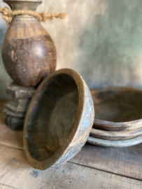 Oude houten schaal S
