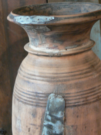 Oude houten kruik, hoogte 30 cm
