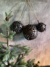 Set van 3 metalen (kerst) bollen