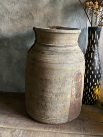 Oude Nepalese kruik XL