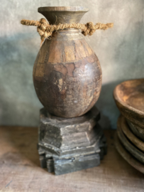 Oude Nepalese kruik