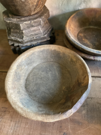Oude houten schaal S