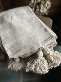 Pompom plaid/deken zandkleurig