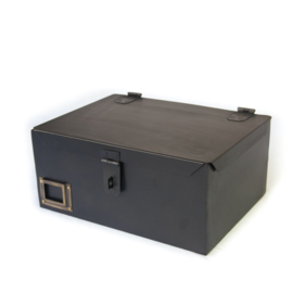 Storage box M