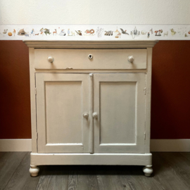 1/8 Brocante commode wit