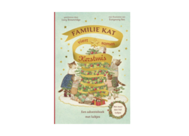 *Familie kat viert samen kerstmis - Lucy Brownridge *