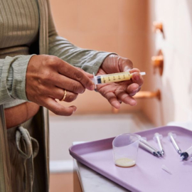 *Colostrum kit - Elvie*