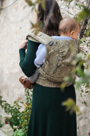 *Neko halfbuckle baby - Cedar*