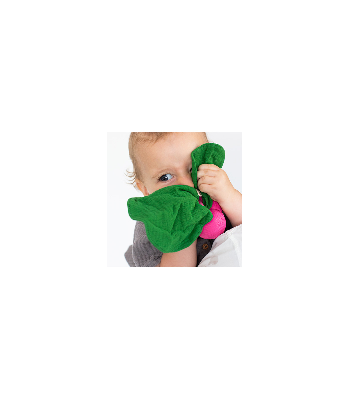 *Ramona the Radish bijtspeeltje/doudou - Oli & Carol*