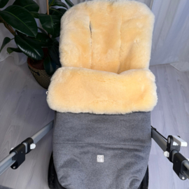 *Voetenzak schapenvacht - LILLY dark grey - Kaiser baby*