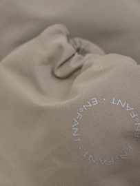 *6/12 mnd - Footies fungi - En fant*