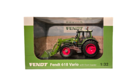 Fendt 618 Vario with front loader