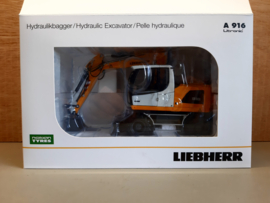 Liebherr A916 mobile excavator