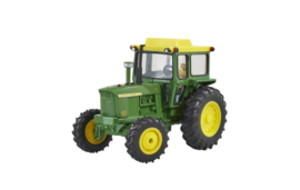 John Deere 4020 avec cabin