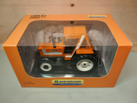 Fiat 880 orange