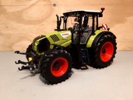 Claas Arion 630