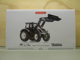 Valtra T 174 with frontloader