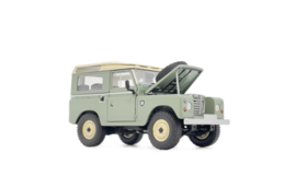 Landrover Series 3 88 safari roof atlantic green