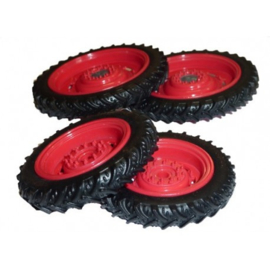 Rowcrop wheelset french fendt red